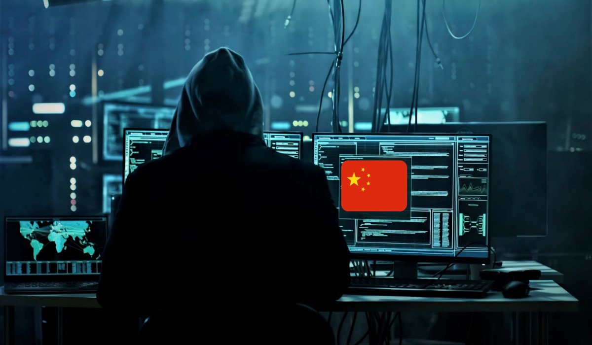 Hackers chineses exploraram bug contra empresas de internet